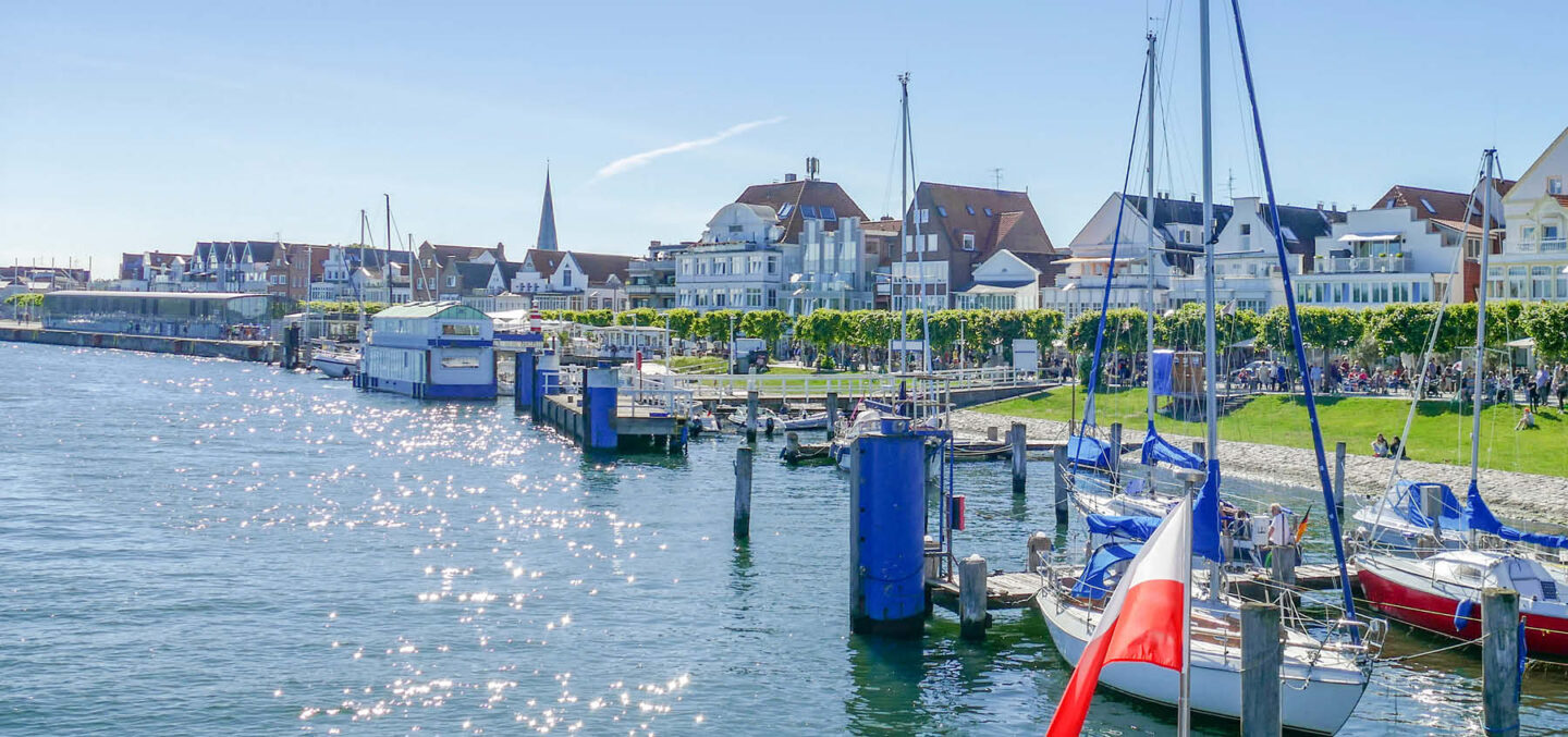 Küchen in Lübeck: Blick aufs Wasser vor Travemünde.