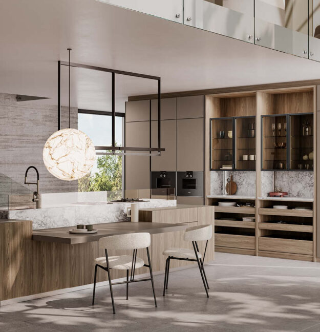 Helle LEICHT Küche mit Marmorarbeitsplatte, Holzfronten und Sitzbereich im Küchenstyle